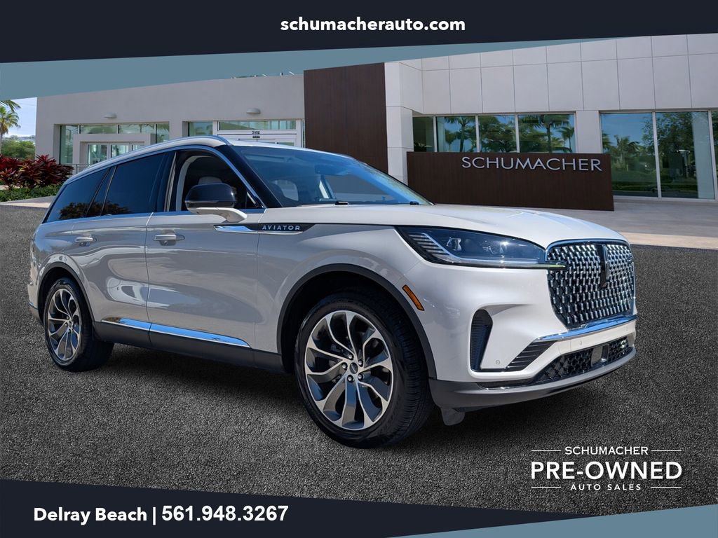 Used 2025 Lincoln Aviator Reserve w/ Illumination Package image 1