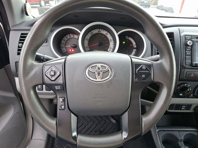 Used 2015 Toyota Tacoma 4x4 Access Cab V6 image 20