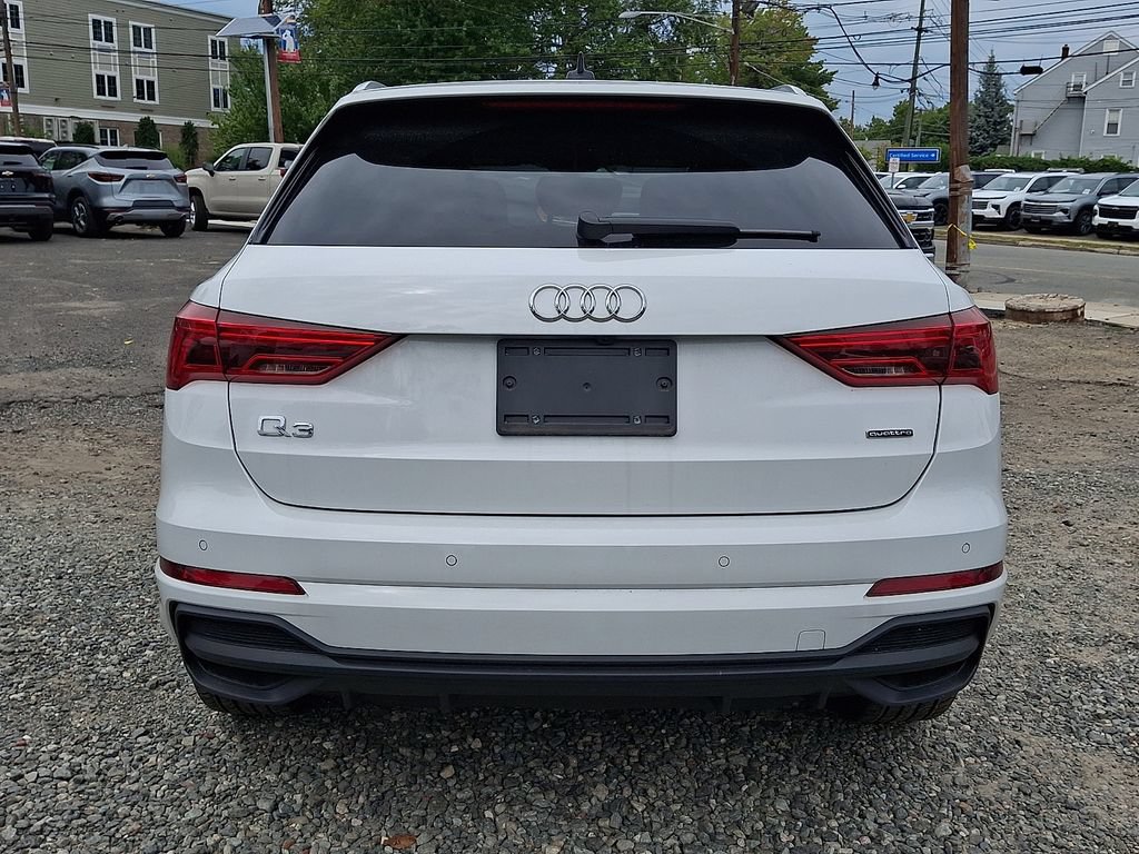 Used 2024 Audi Q3 2.0T Premium AWD/4WD image 6