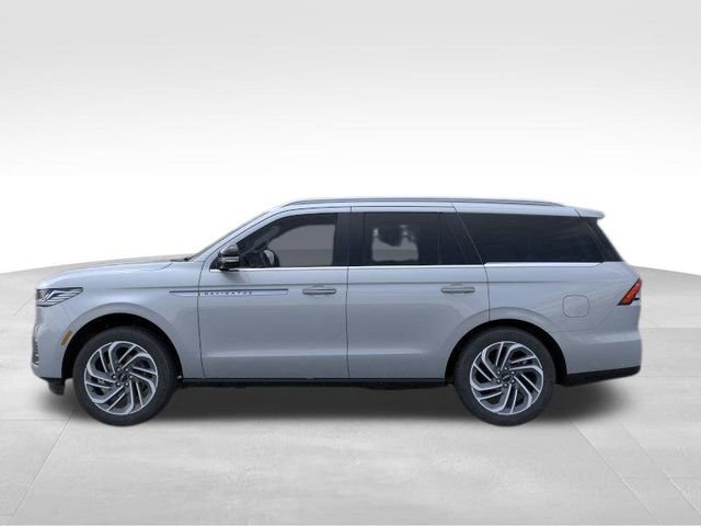 New 2025 Lincoln Navigator Reserve image 26