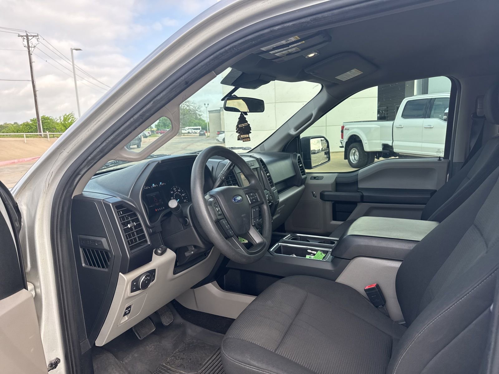 Used 2019 Ford F150 XL w/ Equipment Group 101A Mid image 9