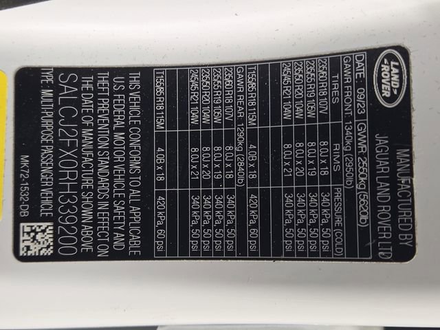 Used 2024 Land Rover Discovery Sport S image 28