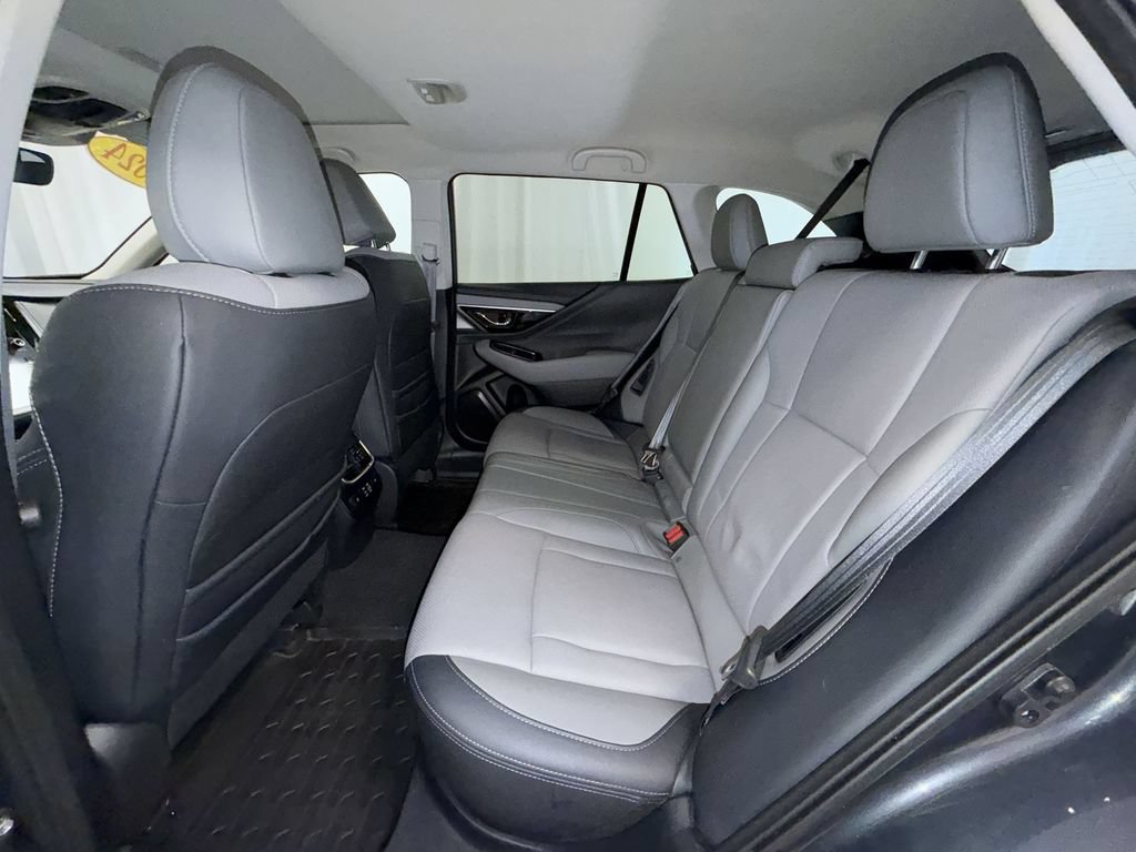 Used 2024 Subaru Outback Limited AWD/4WD image 12