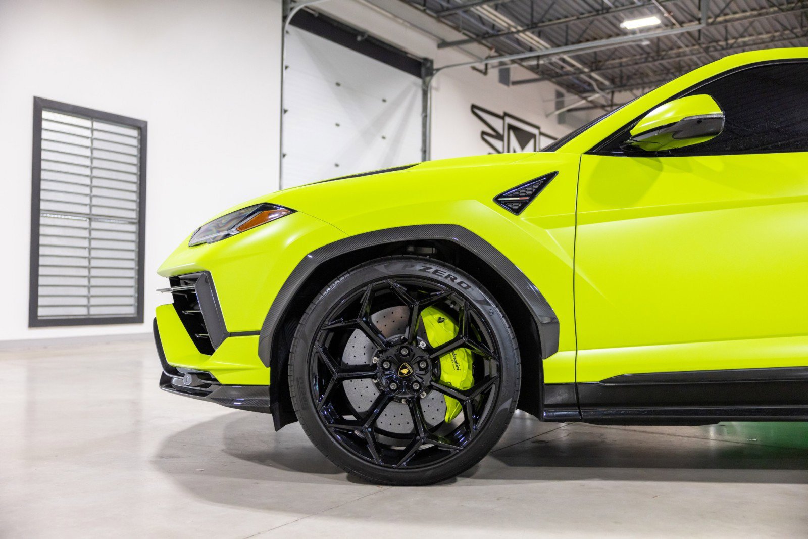 Used 2024 Lamborghini Urus Performante image 20