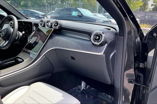 Certified 2025 Mercedes-Benz GLC 350e 4MATIC w/ AMG Line image 15