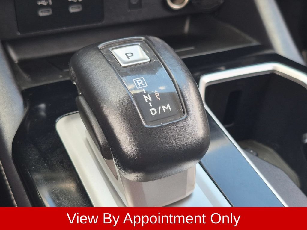 Used 2025 Mitsubishi Outlander SE AWD/4WD image 17