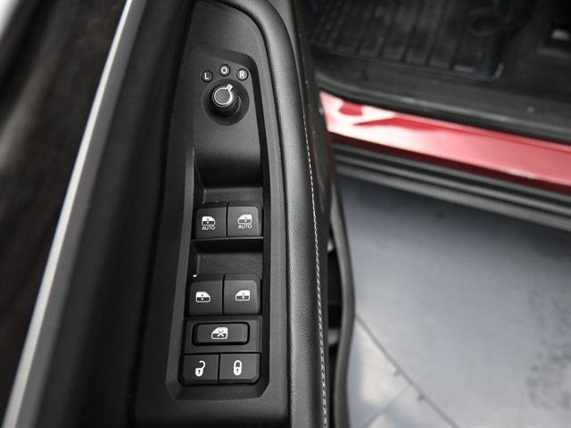 Used 2022 Jeep Grand Cherokee L Limited AWD/4WD image 7