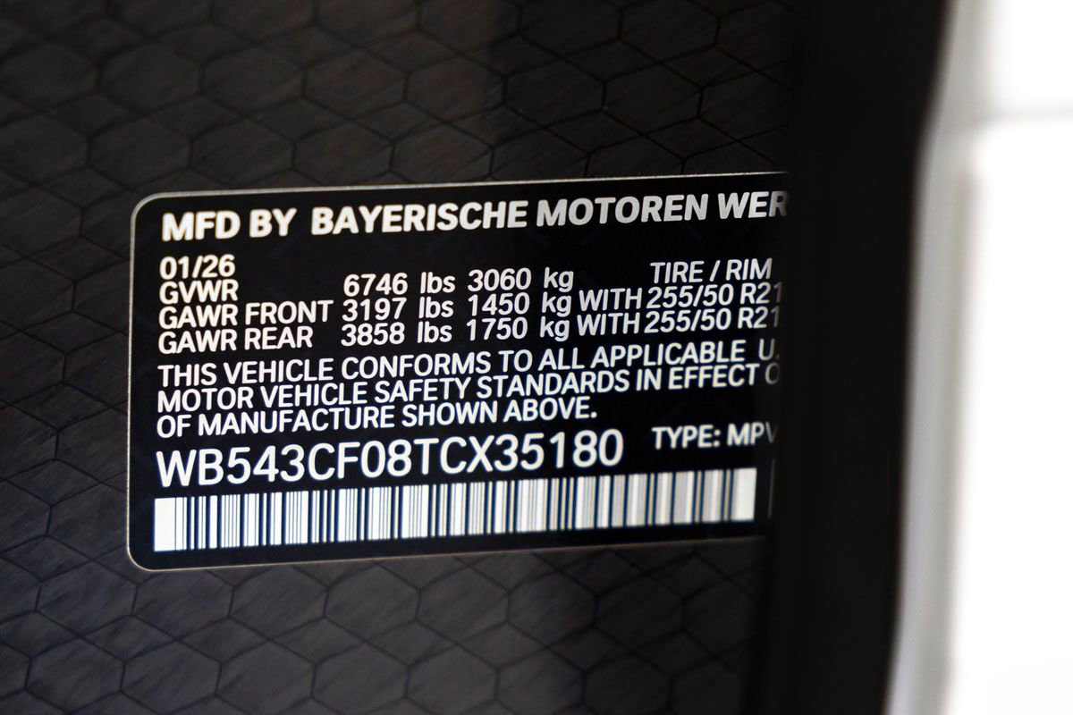 New 2026 BMW iX xDrive45 image 31