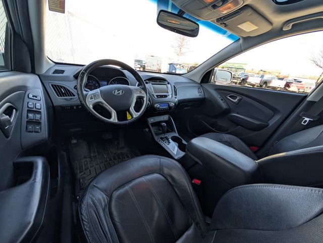 Used 2012 Hyundai Tucson Limited w/ Premium Pkg image 7