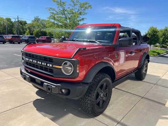 Used 2024 Ford Bronco Black Diamond AWD/4WD image 9