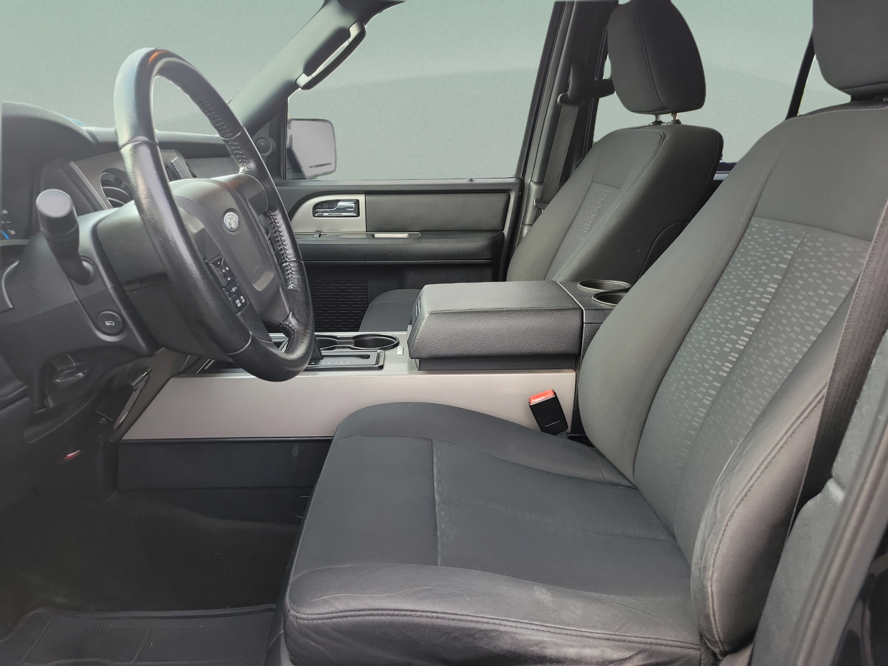 Used 2017 Ford Expedition XLT AWD/4WD image 15