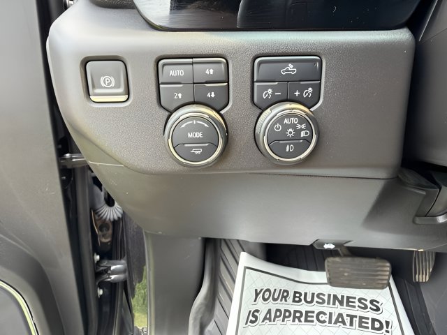 Used 2024 Chevrolet Silverado 1500 LT Trail Boss w/ Protection Package AWD/4WD image 15