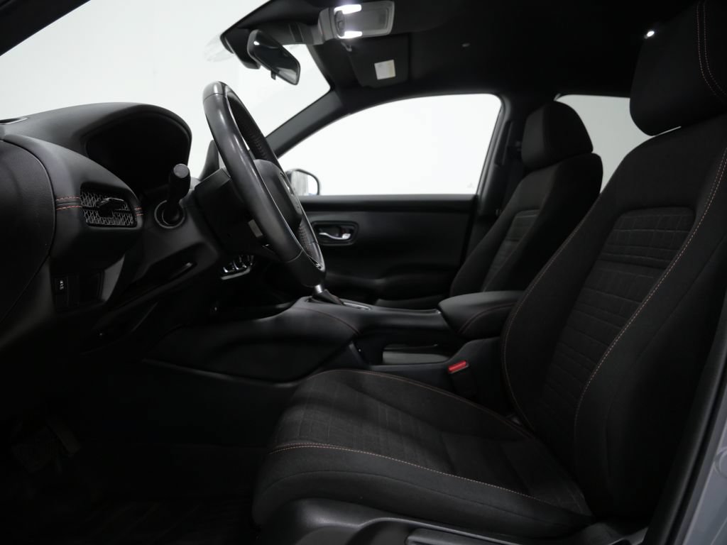 Used 2024 Honda HR-V Sport image 11