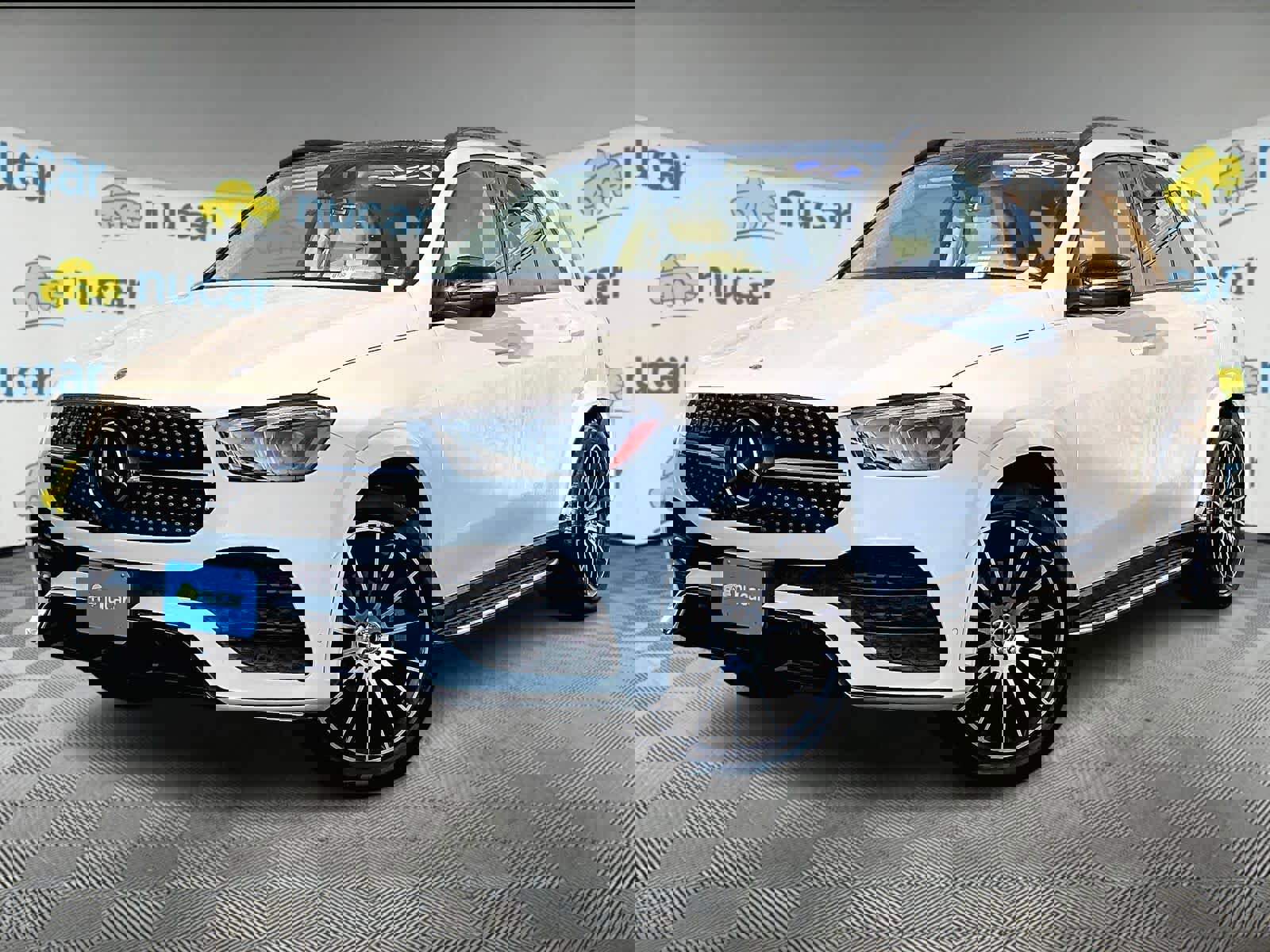 Used 2022 Mercedes-Benz GLE 350 4MATIC image 3