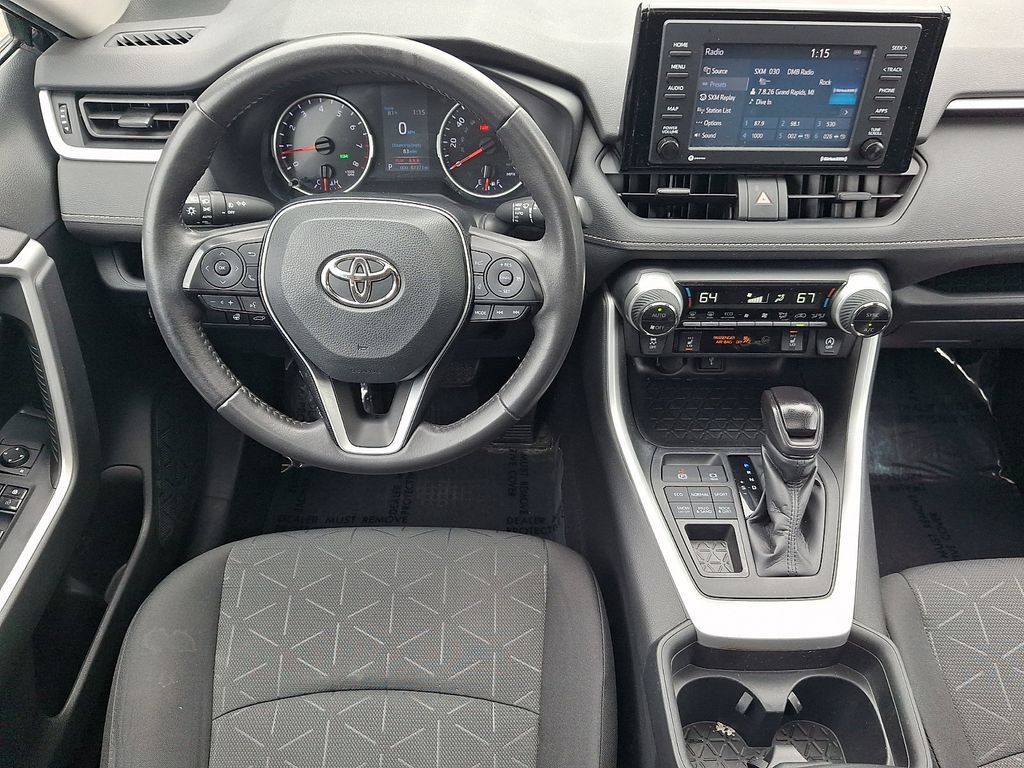 Used 2020 Toyota RAV4 XLE w/ Convenience Package AWD/4WD image 11