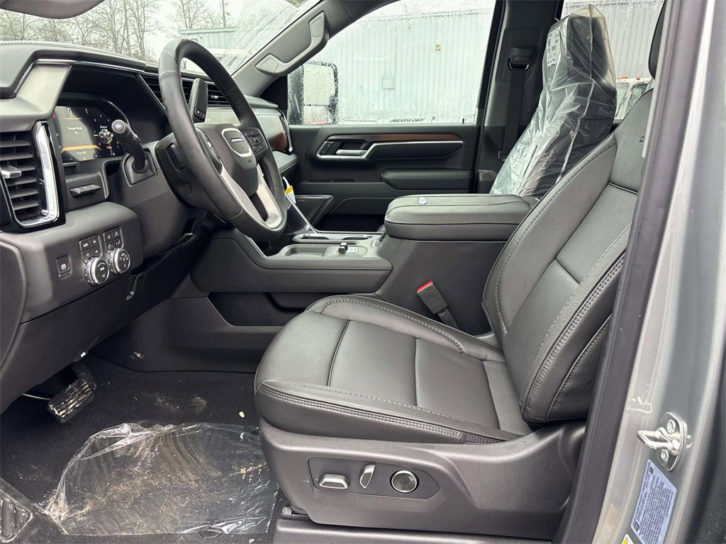 New 2026 GMC Sierra 2500 Denali w/ Denali Reserve Package image 6