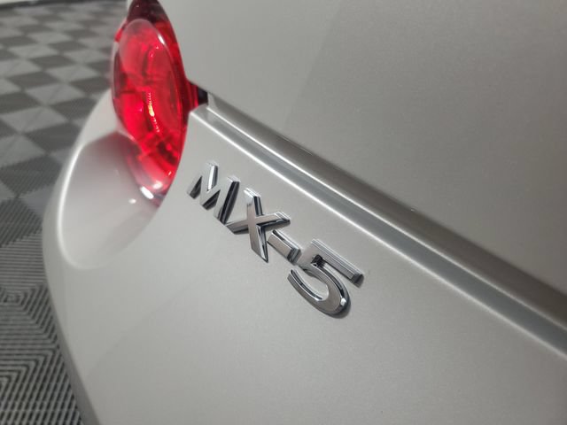 Certified 2023 MAZDA MX-5 Miata Grand Touring w/ Weather Package RWD image 8