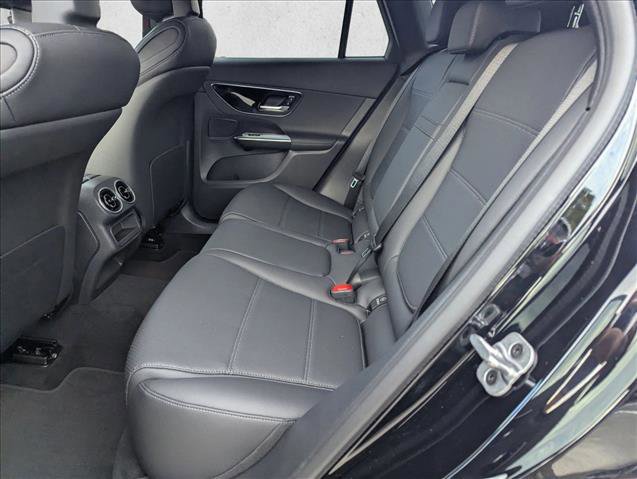 New 2026 Mercedes-Benz GLC 300 image 14