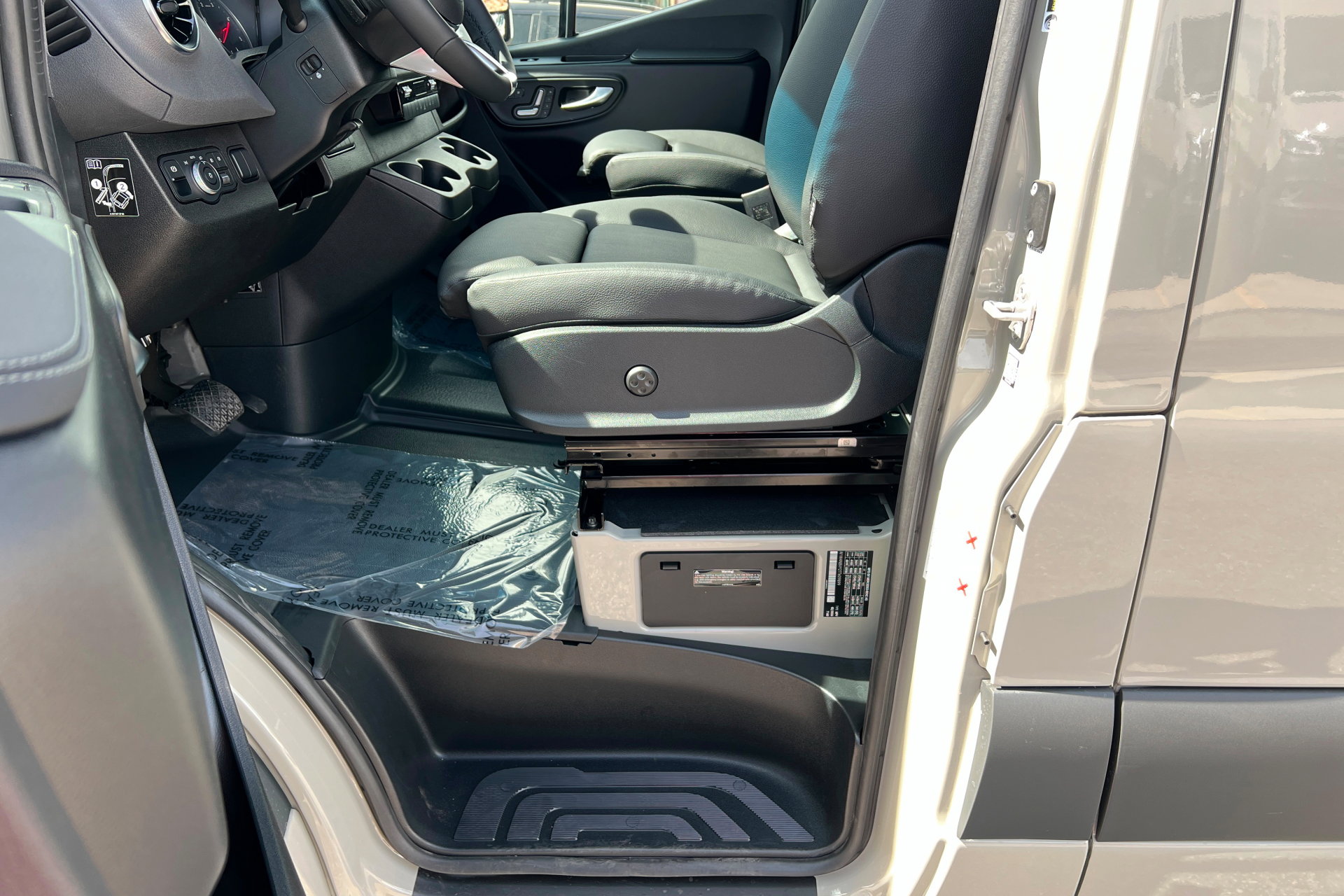 New 2026 Mercedes-Benz Sprinter 2500 image 17