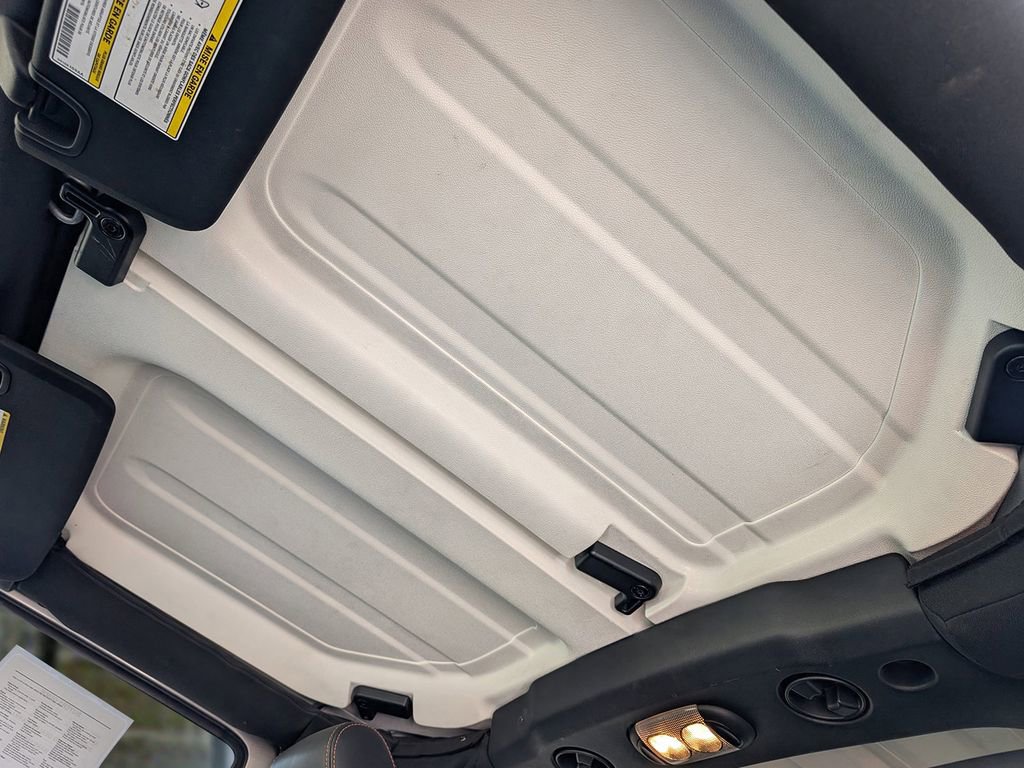 Used 2012 Jeep Wrangler Sahara image 13