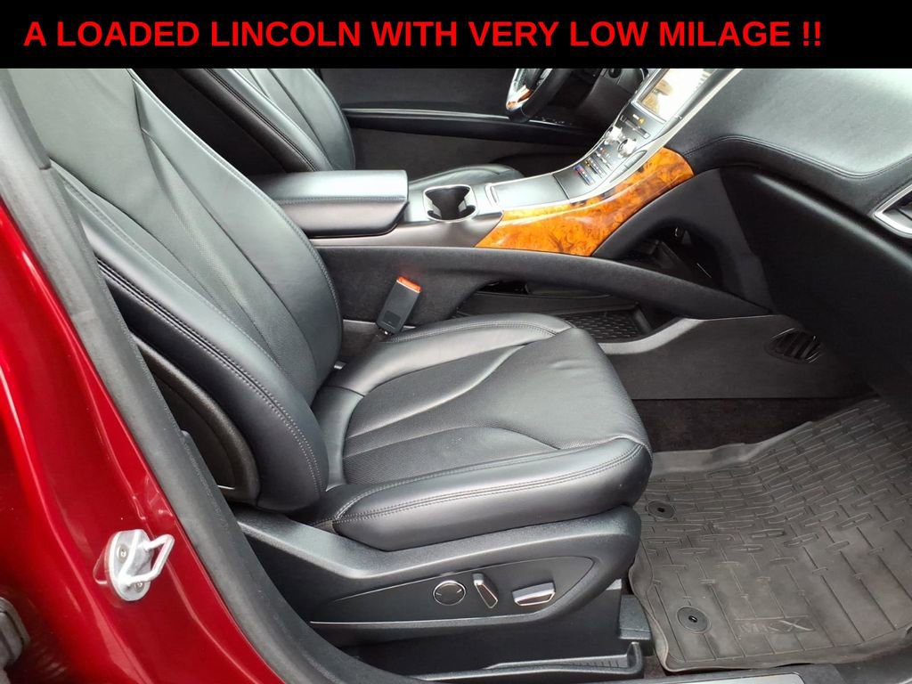 Used 2017 Lincoln MKX Reserve w/ Lincoln MKX Climate Package image 8