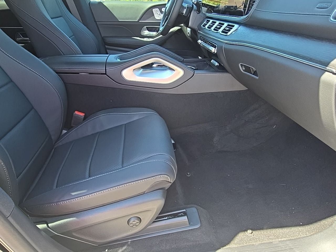 New 2026 Mercedes-Benz GLE 350 4MATIC image 37
