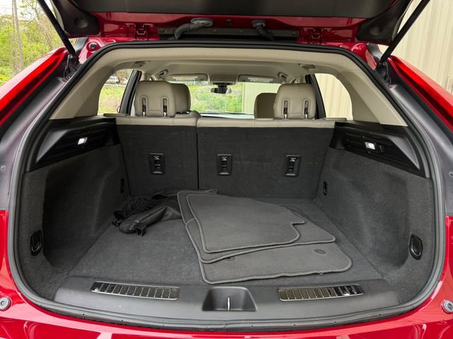 Used 2019 Cadillac XT4 Luxury image 30