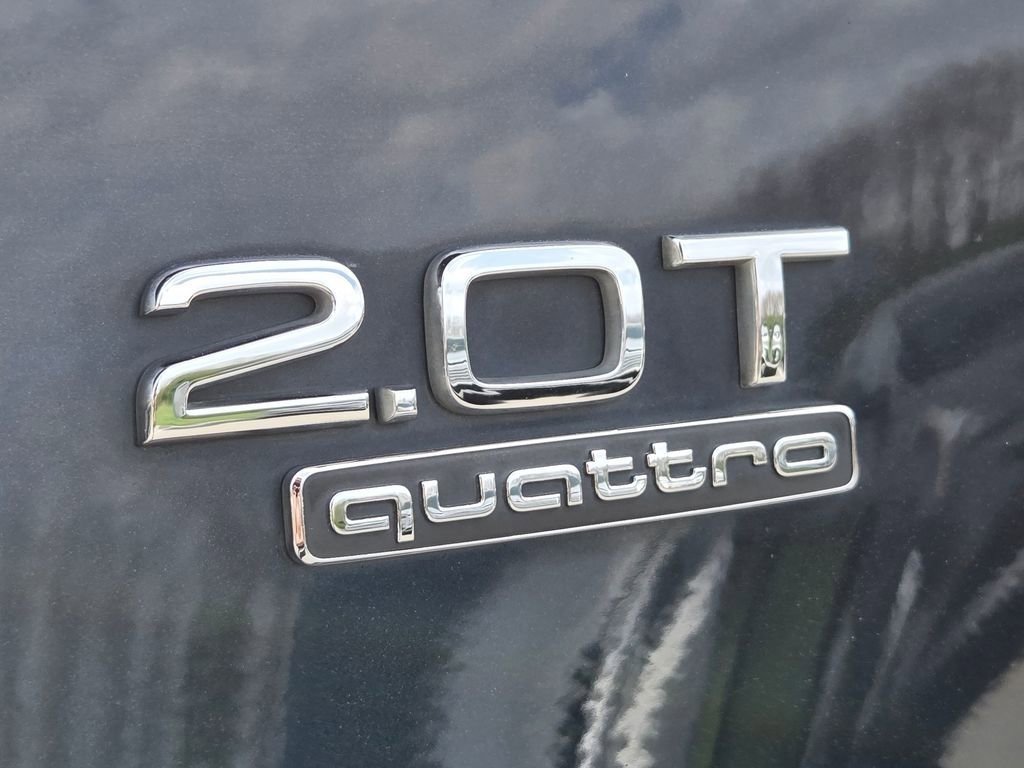 Used 2017 Audi Q5 2.0T Premium Plus w/ Technology Package image 11