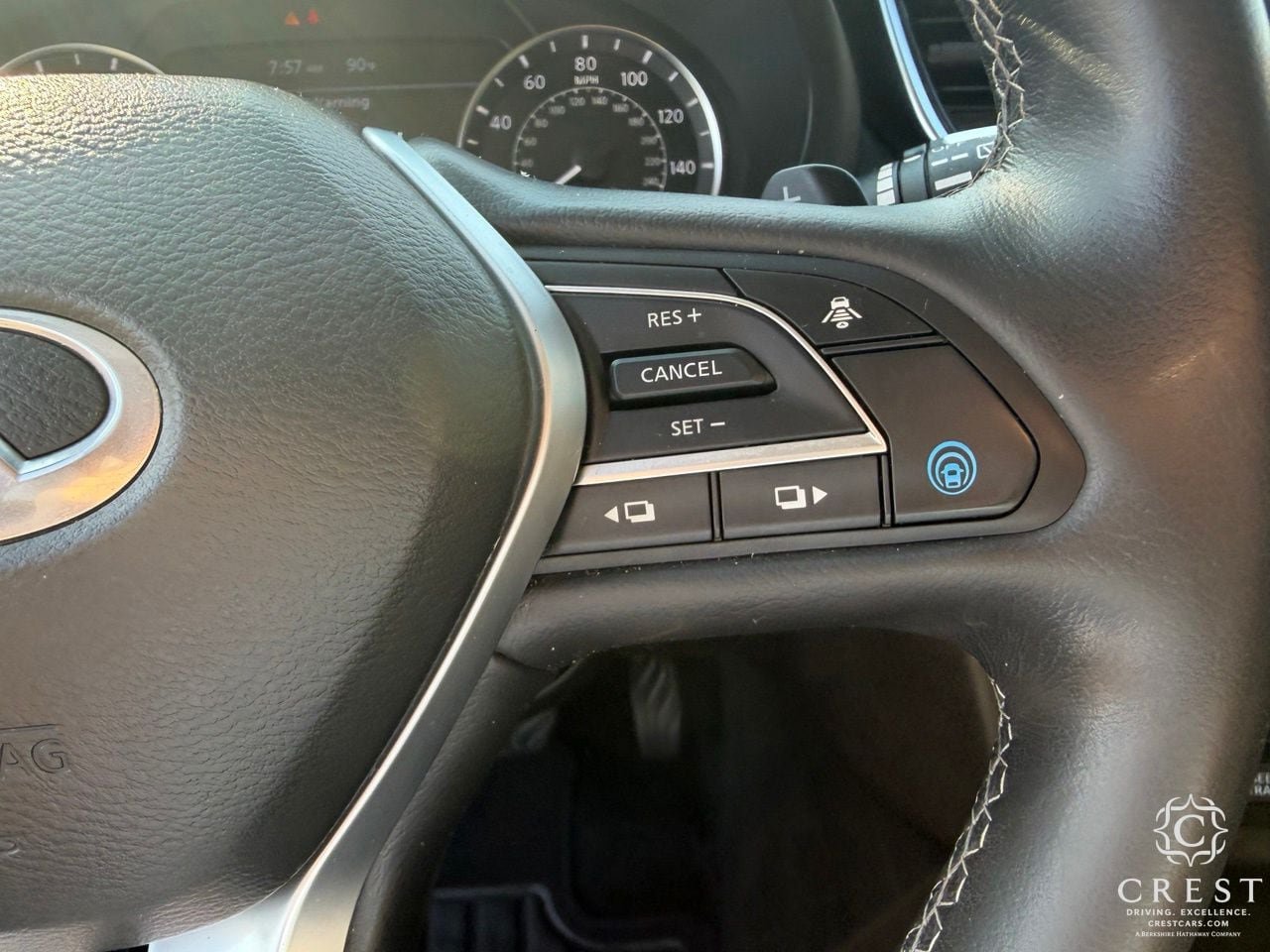 Used 2024 INFINITI QX50 Luxe FWD image 17
