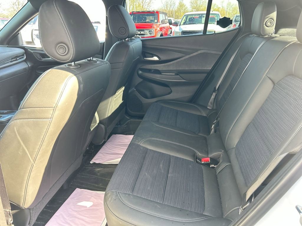 Used 2024 Buick Envista Preferred w/ Convenience I Package FWD image 26