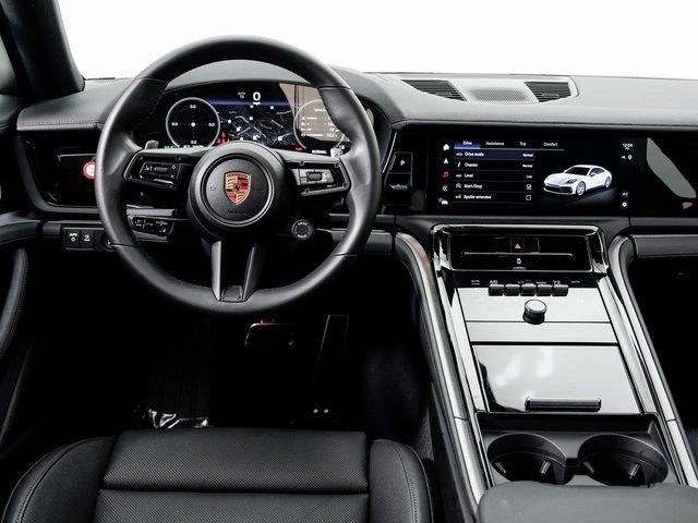 Certified 2025 Porsche Panamera 4 image 18