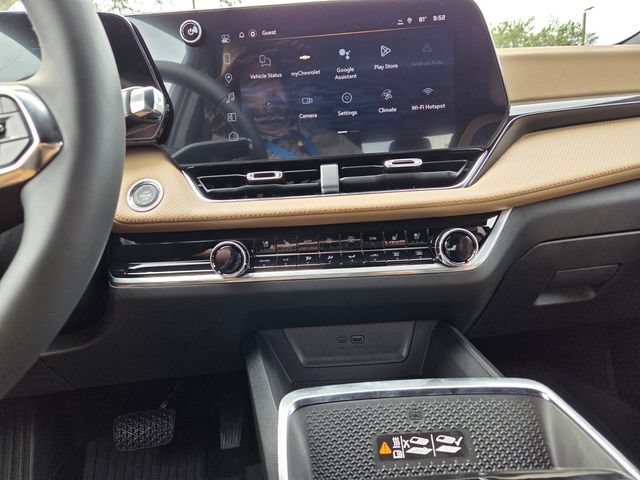 New 2026 Chevrolet Equinox ACTIV w/ Convenience Package III FWD image 26