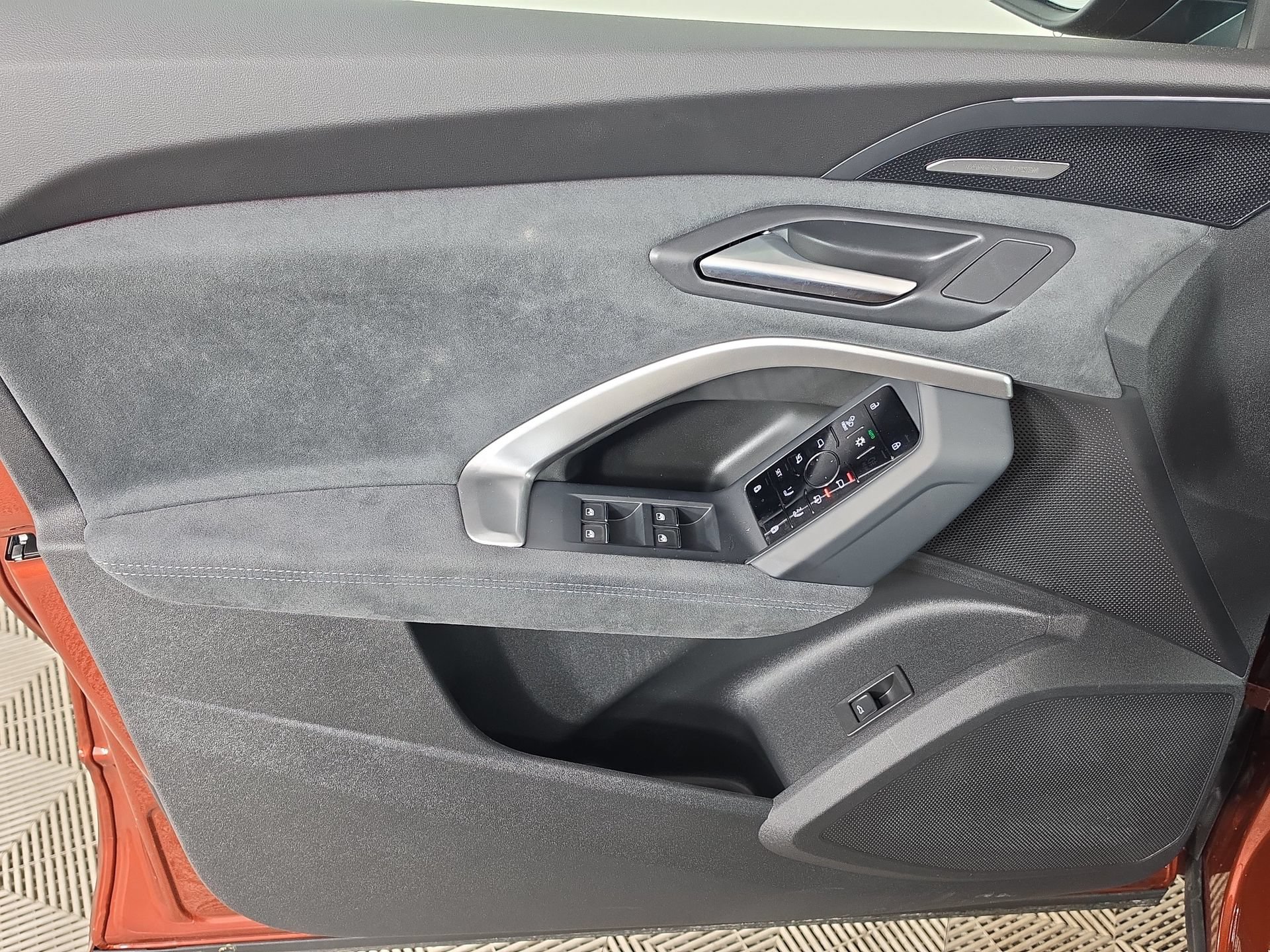 New 2026 Audi SQ5 Premium Plus AWD/4WD image 16