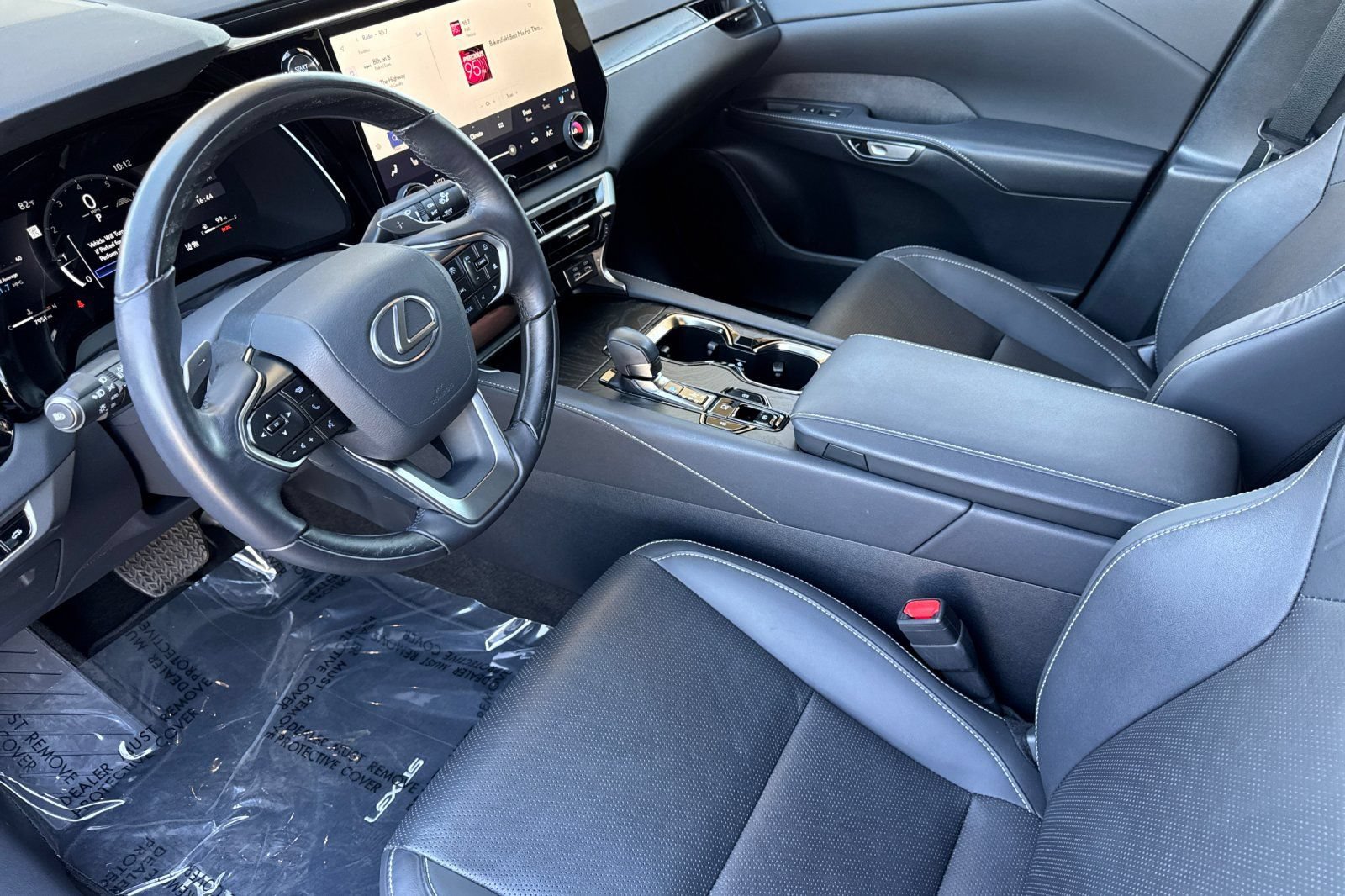 Certified 2025 Lexus RX 350 Premium Plus w/ Accessory Package (Z1) FWD image 11