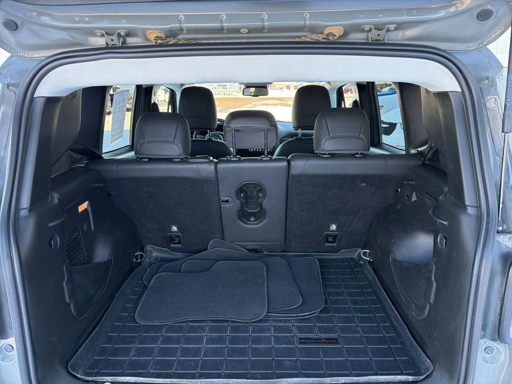 Used 2021 Jeep Renegade Limited image 11