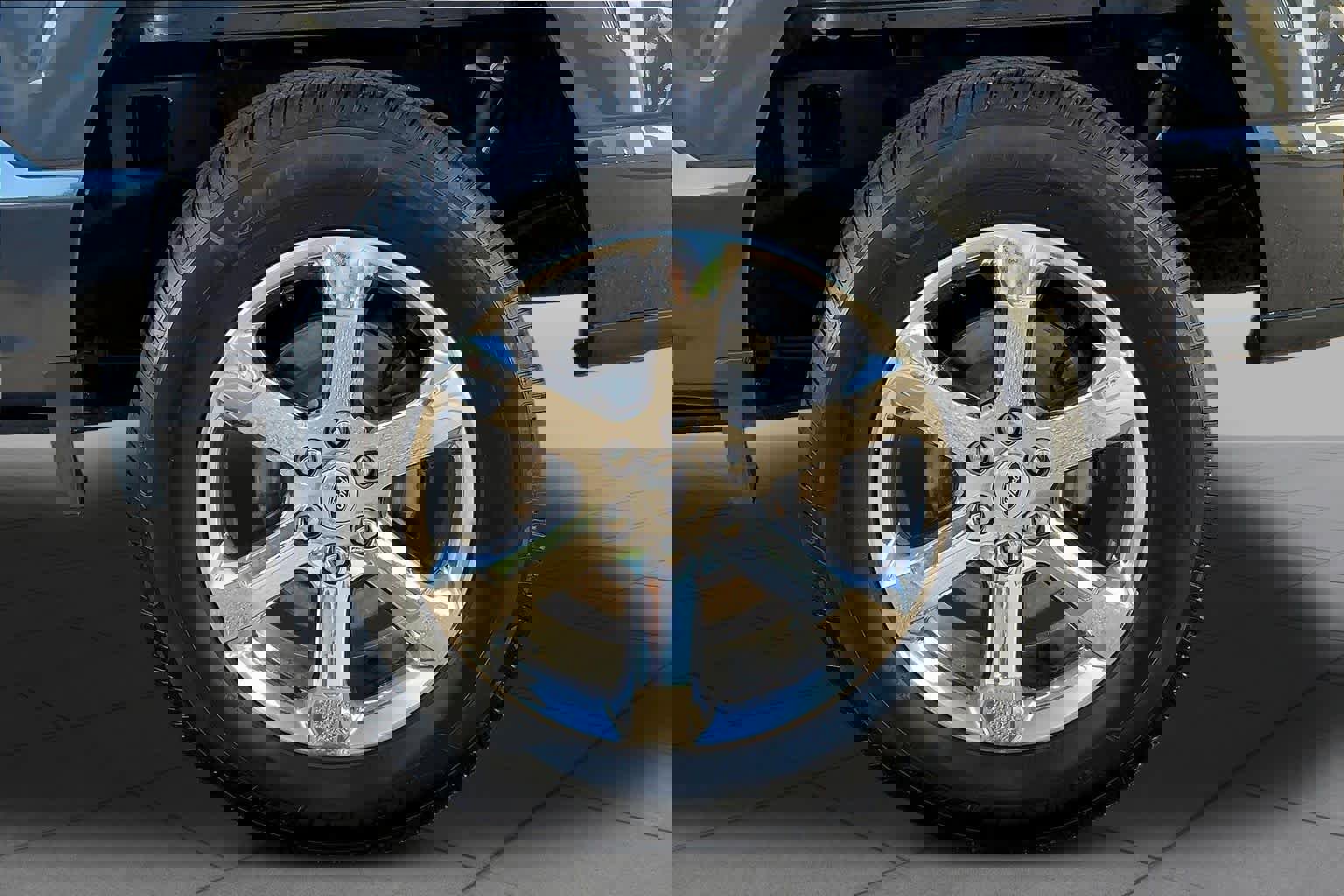 Used 2021 Ford F150 Lariat w/ Max Trailer Tow Package image 11