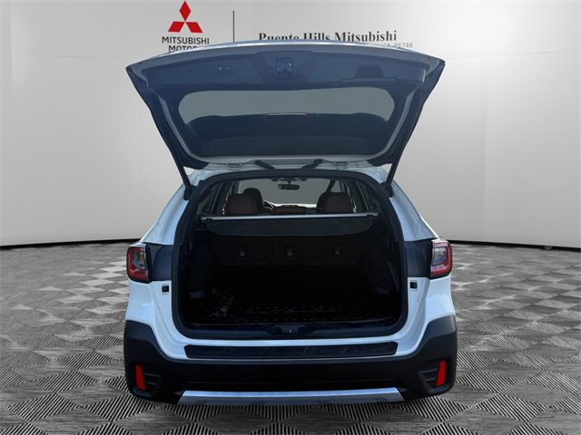 Used 2021 Subaru Outback Touring w/ Popular Package #2 image 9