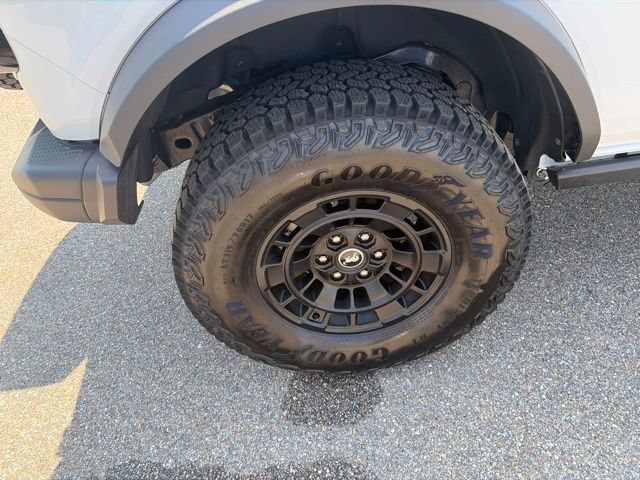 Used 2026 Ford Bronco Badlands AWD/4WD image 9