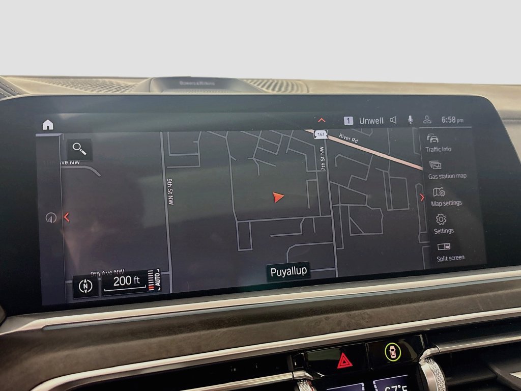 Used 2021 BMW X7 M50i w/ Dynamic Handling Package AWD/4WD image 18