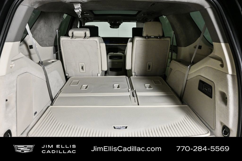 Used 2025 Cadillac Escalade Sport Platinum w/ LPO, Floor Liner Package image 37