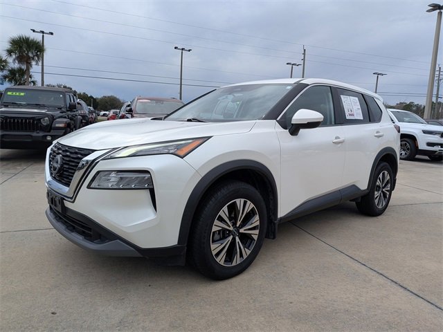 Used 2023 Nissan Rogue SV image 7
