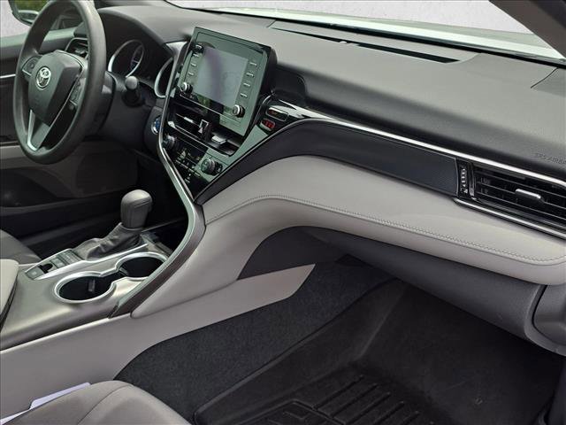 Used 2023 Toyota Camry LE image 21