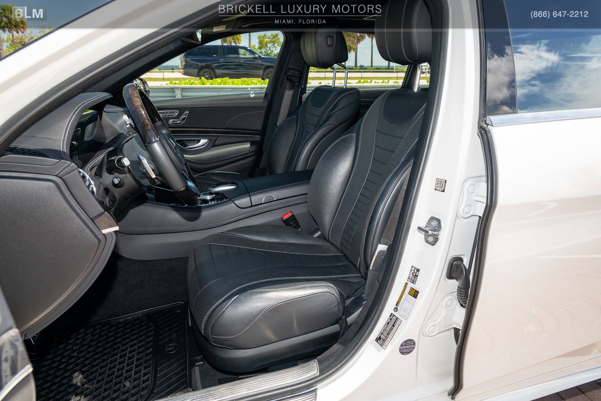 Used 2020 Mercedes-Benz S 560 4MATIC Sedan image 6
