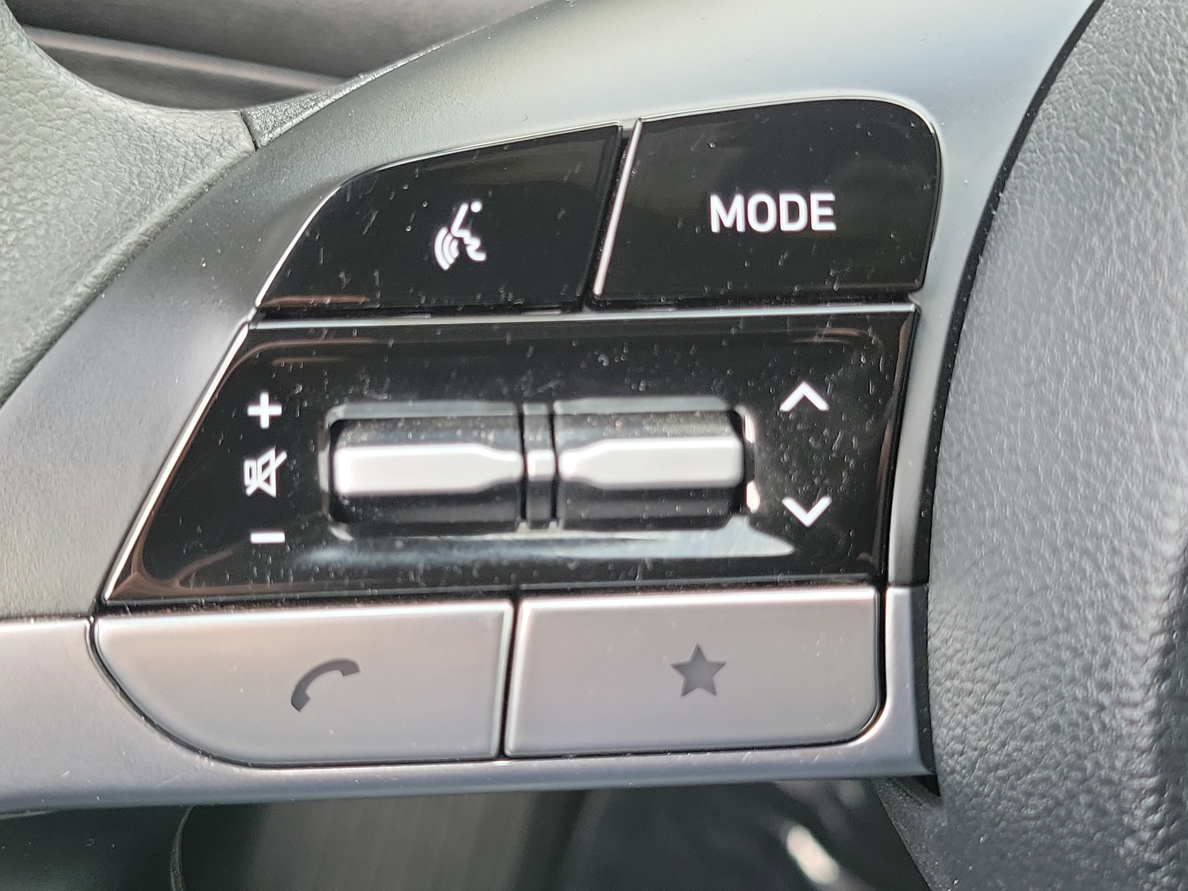 Certified 2022 Hyundai Santa Cruz SEL w/ Activity Package AWD/4WD image 8