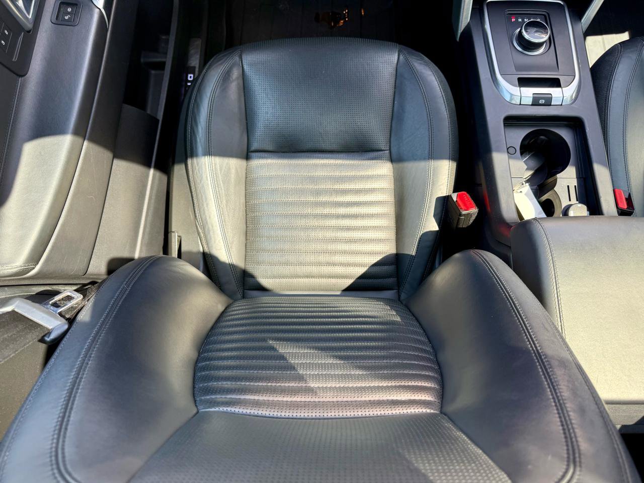 Used 2017 Land Rover Discovery Sport HSE Luxury AWD/4WD image 35