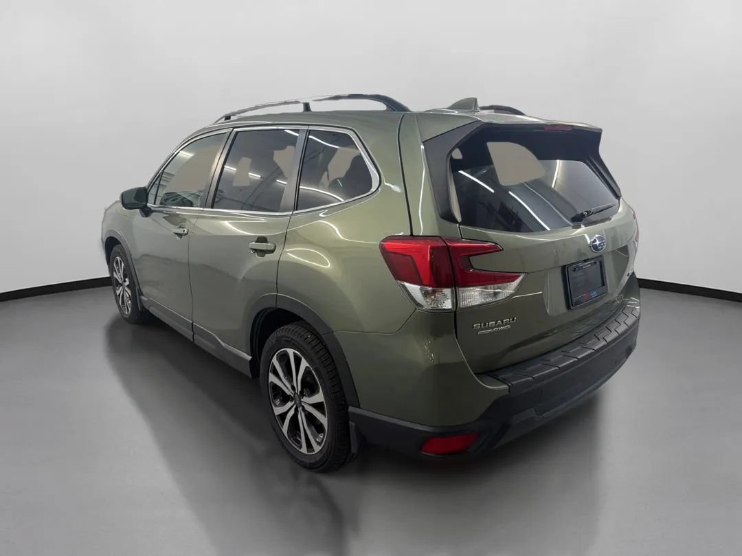 Used 2019 Subaru Forester Limited AWD/4WD image 7