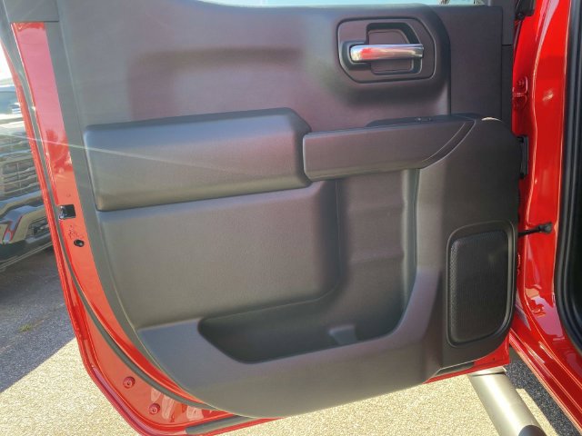 New 2026 Chevrolet Silverado 1500 Custom w/ Turbomax Blackout Package AWD/4WD image 14