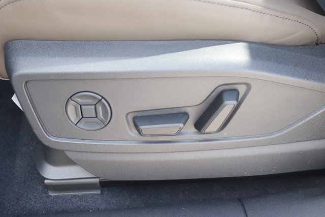 New 2025 Audi Q5 2.0T Premium Plus image 15