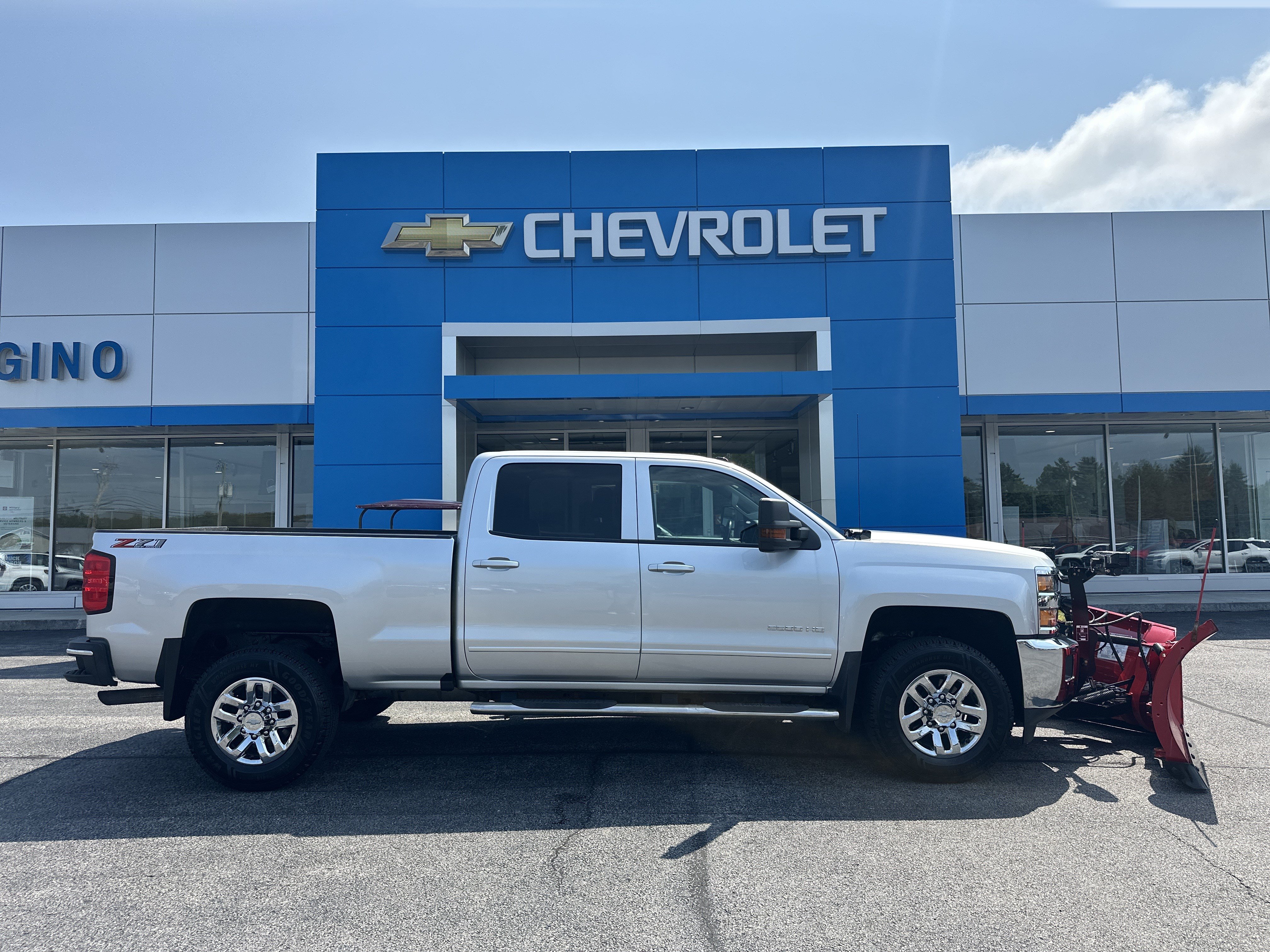 Certified 2019 Chevrolet Silverado 2500 LT w/ LT Convenience Package AWD/4WD image 1