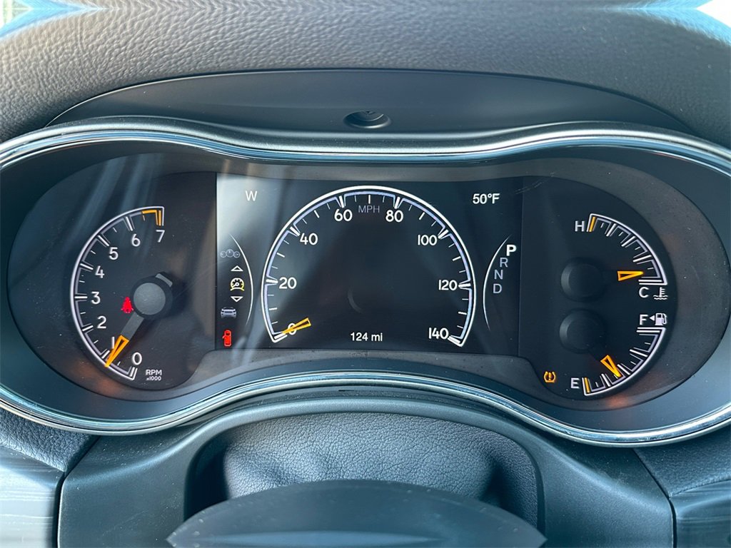 Used 2022 Jeep Grand Cherokee Limited image 29